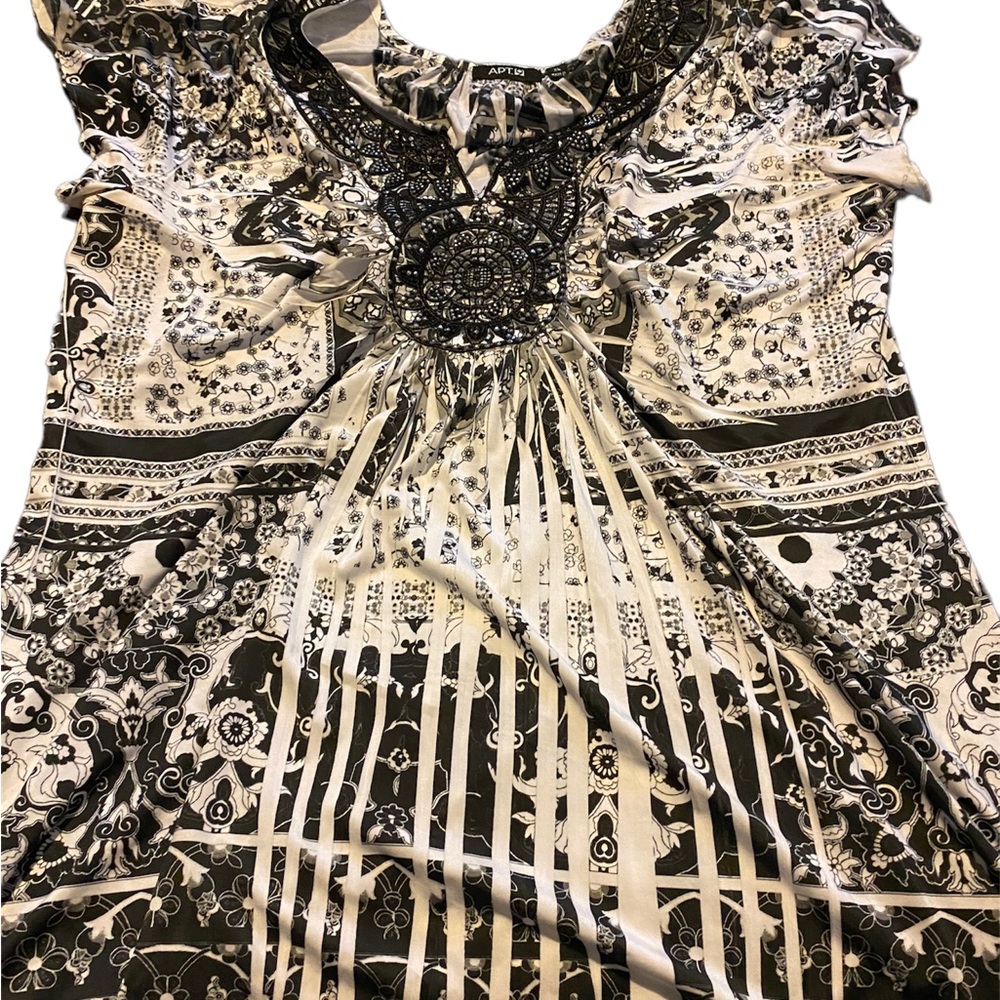 Apt. 9 blouse